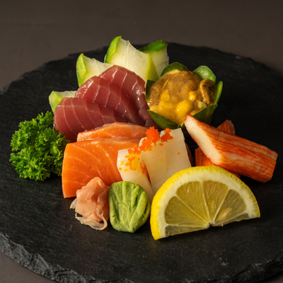 Mixed Sashimi (9 pieces)