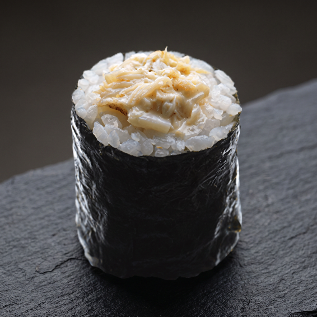 Spicy Kani Maki (6 pieces)