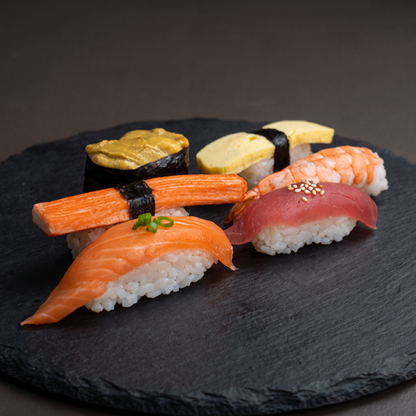 Mixed Nigiri (6 pieces)